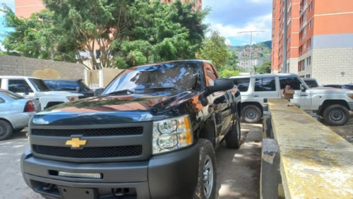 Imagen 2 de 10 de Chevrolet Silverado