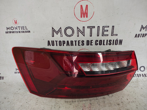 Calavera Izquierda Vw Jetta Roja 2021 2022 2023 2024 Izquierdo/conductor Rojo (Usado)