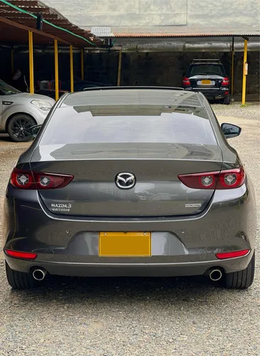 Mazda 3 2.0 Grand Touring