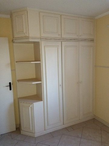 Imagem 13 de 25 de Apartamento No Centro, Com 78 M² -com 3 Dormt (sendo 1 Suíte Com Armário), Bh Social, Cozinha Com Armários, Lavanderia, Sala 2 Ambientes, Sacada Lateral, 2 Vagas Cobertas, Quartinh - Ap00356 - 322825