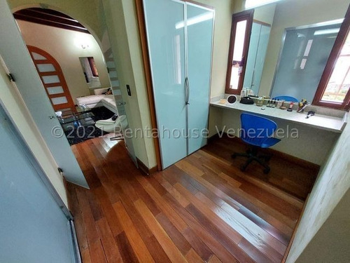 Imagen 17 de 21 de Livy Ramírez Vende Casa En Macaracuay Mls #23-13420