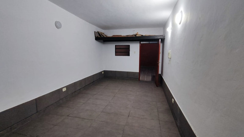 Casa 3 Ambientes Zona Unicenter