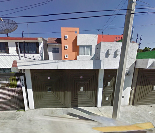 Casa En Jardines De Atizapan, En Remate Bancario, Atizapan De Zaragoza, Edo De Mex.  Lr23