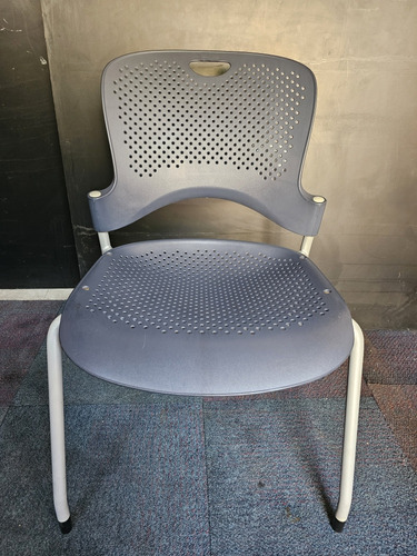 Silla Caper Herman Miller, Azul Marino