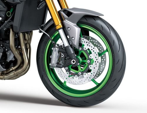 #064 - Z900 R Edition 2026