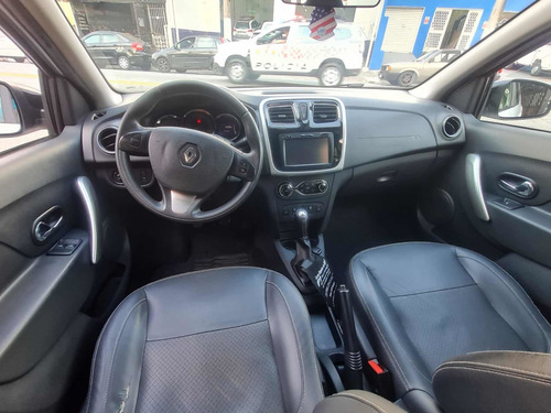 Imagem 5 de 8 de Renault Logan 2015 1.6 Sl Exclusive Hi-power 4p