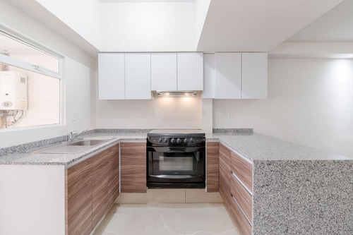 Imagen 9 de 18 de Departamento En Venta En Licenciado Francisco Benítez 86, Co
