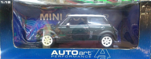 Mini Cooper 1:18 Autoart Performance A3971 Milouhobbies