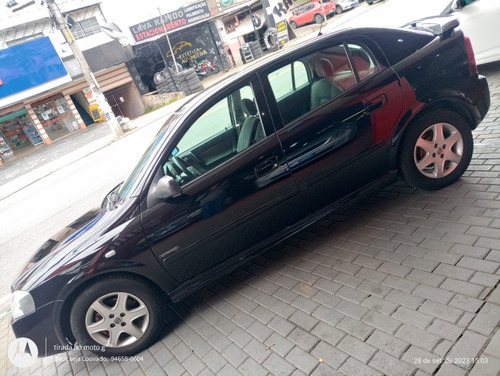 Chevrolet Astra 2.0 Advantage Flex Power 5p