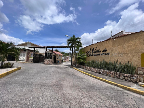 Casa En Venta En La Victoria Valles De Guaracarima, Ljsa 23-33132