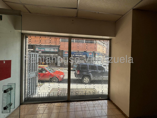 Bajo De Precio ! Local En Alquiler La Candelaria Mls# 25-13487 Em