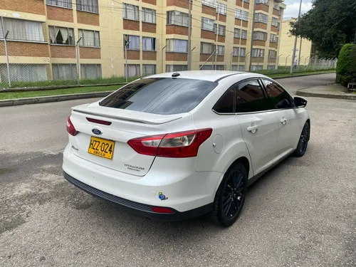 Ford Focus 2.0 Titanium