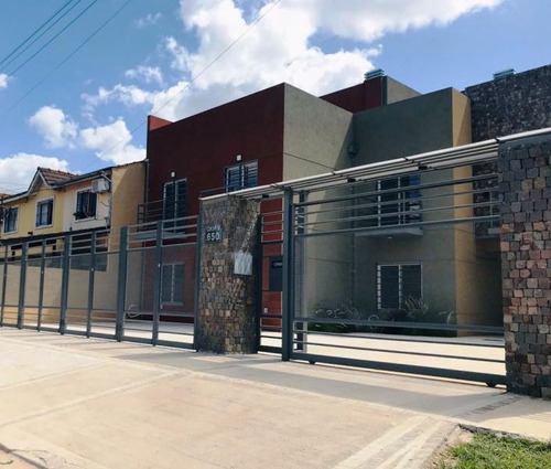 Imagen 2 de 11 de Departamento En Venta En José C Paz