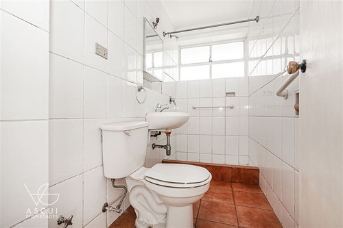Imagen 11 de 15 de Casa En Venta De 3 Dorm. En Vitacura