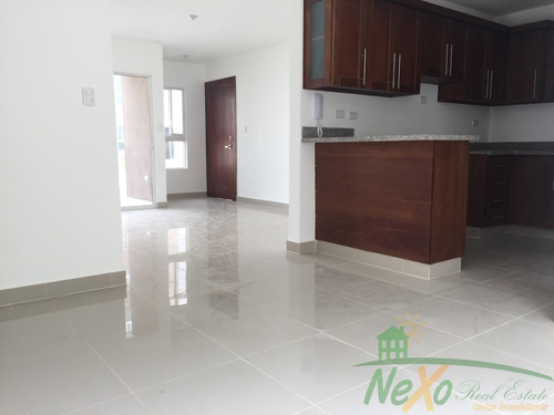 Imagen 2 de 16 de Segundo Nivel En Residencial Con Piscina Gurabo (jpa-214)
