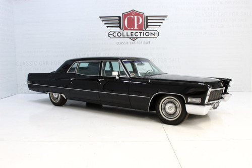 Imagem 4 de 11 de Cadillac Limousine