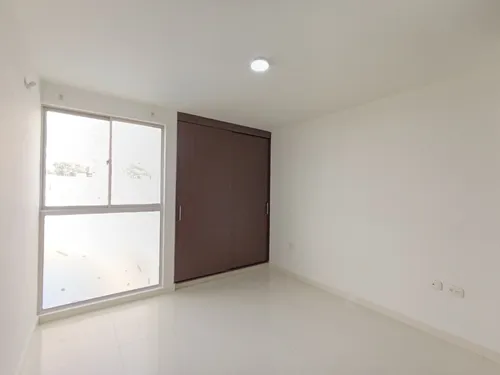 Apartamento En Arriendo En Prados Del Este. Cod A30473