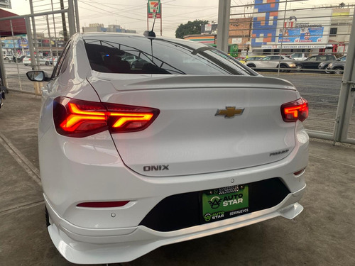 Chevrolet Onix 1.2t Premier L At