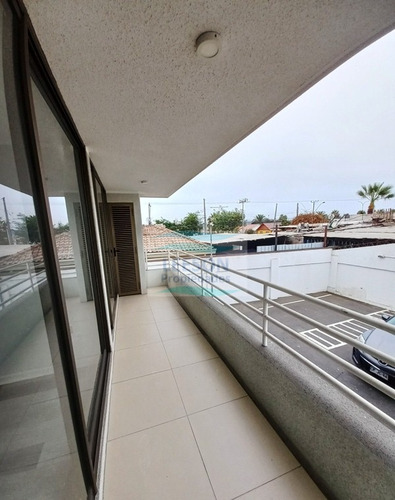Coquimbo- Depto En Arriendo 1d/1b Con Estacionamiento
