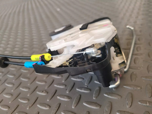Chapa De Puerta Delantera Derecha Suzuki Ertiga Xl7 2022 (Usado)