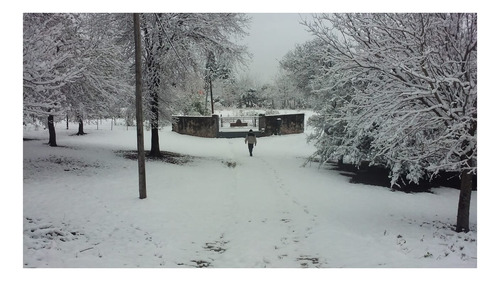 Imagen 16 de 30 de Casa A La Vera Del Rio En Las Sierras