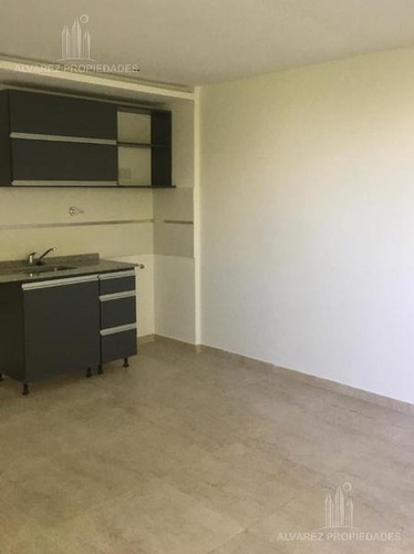 Imagen 6 de 8 de Departamento - Moron