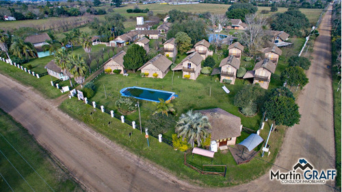 Complejo Turístico El Corralito, Fraccionado En 11 Unidades Con Pileta, Frente A Termas San José - Venta Exclusiva -