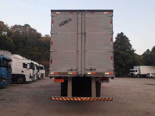 Carreta Random Baú 28 Pallets