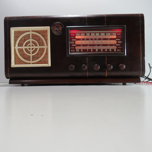 Radio Antigo Rca Victor 1945 (Usado)