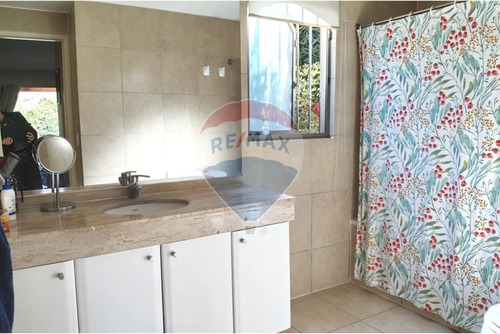Casa En Venta Camino El Peumo, Hunganal