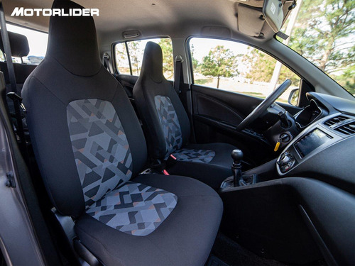 Imagen 11 de 25 de Suzuki Celerio 1.0 Gl Extra Full | Permuta / Financia