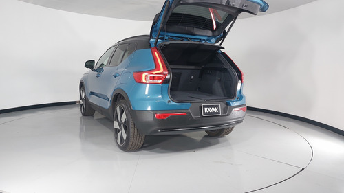 Volvo XC40 BEV 78KWH RECHARGE TWIN ULTIMATE AT AWD