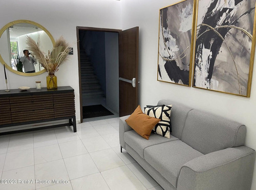 Departamento En  Venta Cuauhtémoc Colonia Centro Yp 23-6241