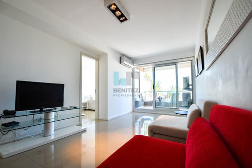 Imagen 2 de 27 de Gala Puerto En Venta, Destacado! Apartamento De 1 Dormitorio + 2 Baños. Oportunidad!- Ref: 7996