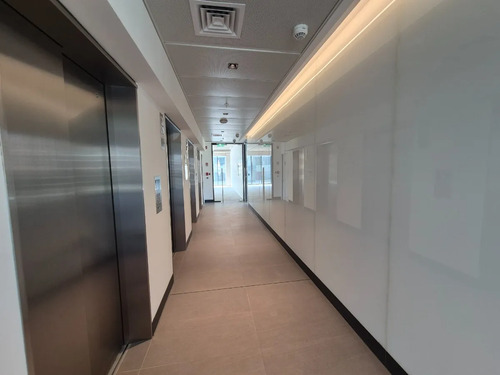 Oficina En Obra Gruesa Piso Alto 105m !!