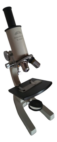 Microscopio Óptico Karl Kaps. Estudiante
