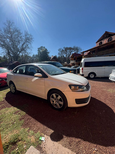 Volkswagen Vento 1.6 Confortline Mt