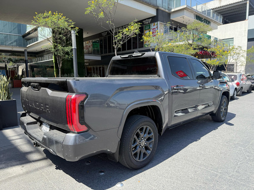 Toyota Tundra 5.7 Limited 4x4 At