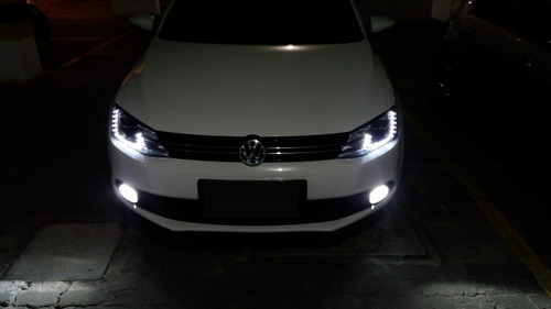 Par Farol De Led Jetta Mk6 E 6,5 2011 A 2018 Projetor E Drl