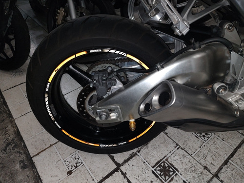 Imagem 5 de 15 de Honda Cbr 1000 Rr Fireblad