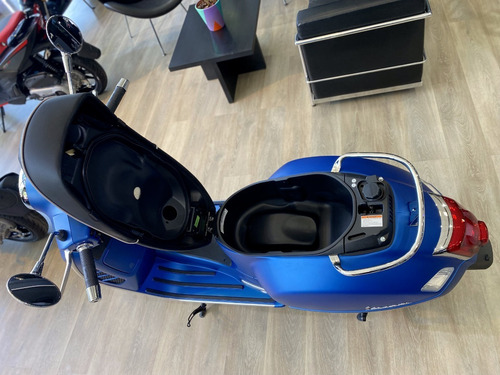 Imagen 10 de 16 de Vespa Gts Super 300 Sport - Entrega Inmediata