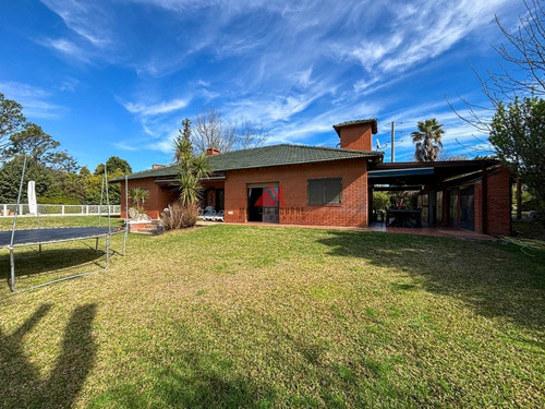 Casa En Venta En Larena Country Club, Pilar, G.b.a. Zona Norte
