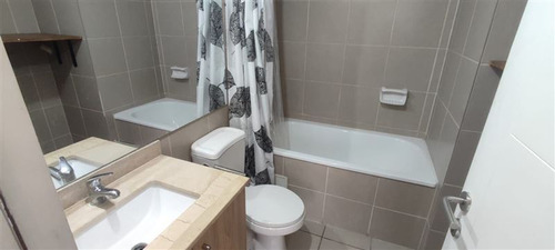 Departamento En Arriendo De 2 Dor Tipo Mariposa. En Santiago