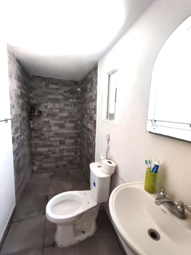 Venta De Casa Con Local En Esquina - Súper Ubicada En Av 6. Colonia Plutarco