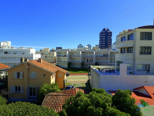 Vendo Apartamento 1 Dormitorio Y Medio Peninsula Punta Del Este Cochera Garage