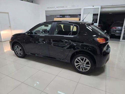 Peugeot 208 1.6 Allure At