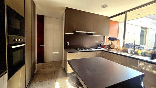 Casa Moderna En Venta En La Dehesa