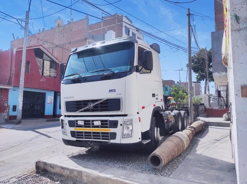 Imagen 2 de 15 de Tracto Fh 400