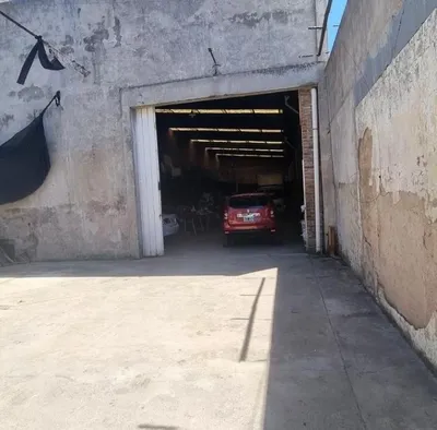 Depósito y galpón en alquiler