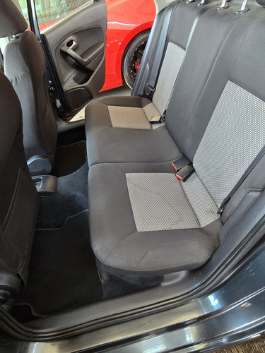 Volkswagen Vento 1.6 Starline At